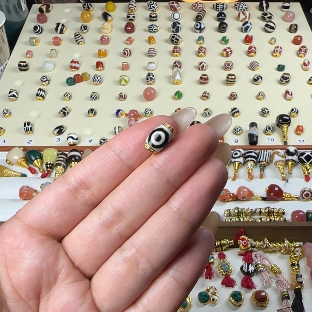 骑***曼玛瑙/玉髓未镶嵌单珠配饰顶珠设计搭配