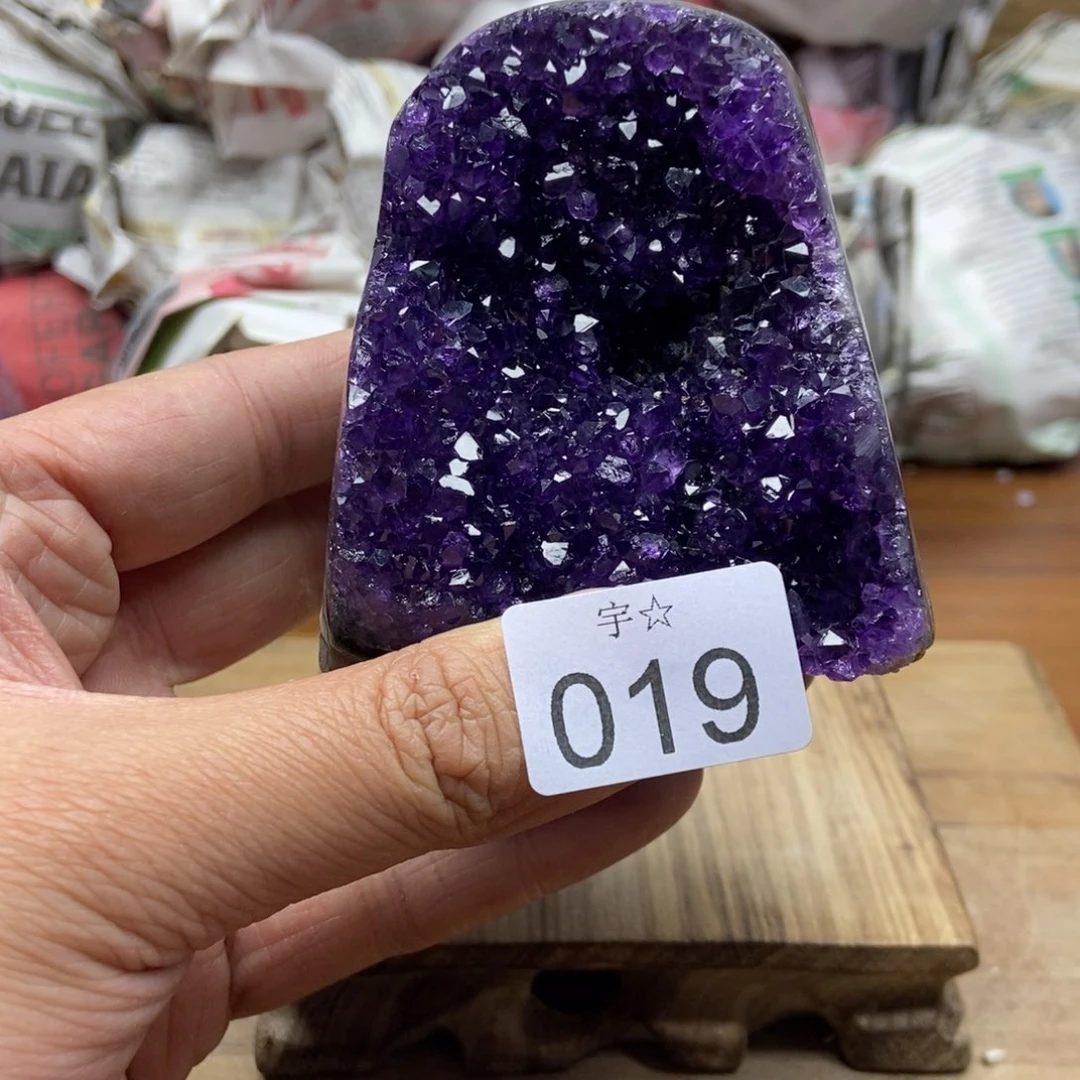 紫晶大型摆件（非配饰）未镶嵌