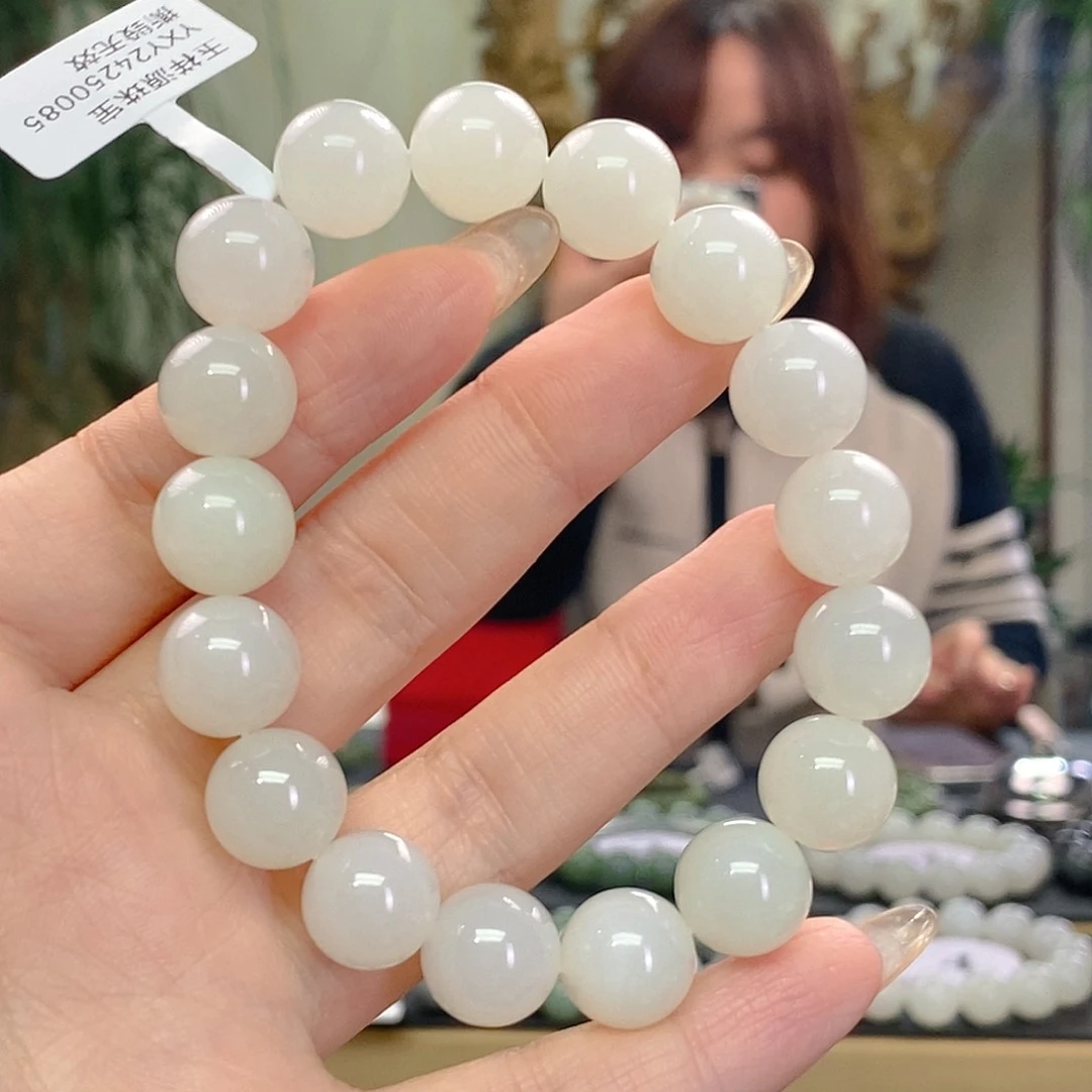 未镶嵌手链和田玉卡12