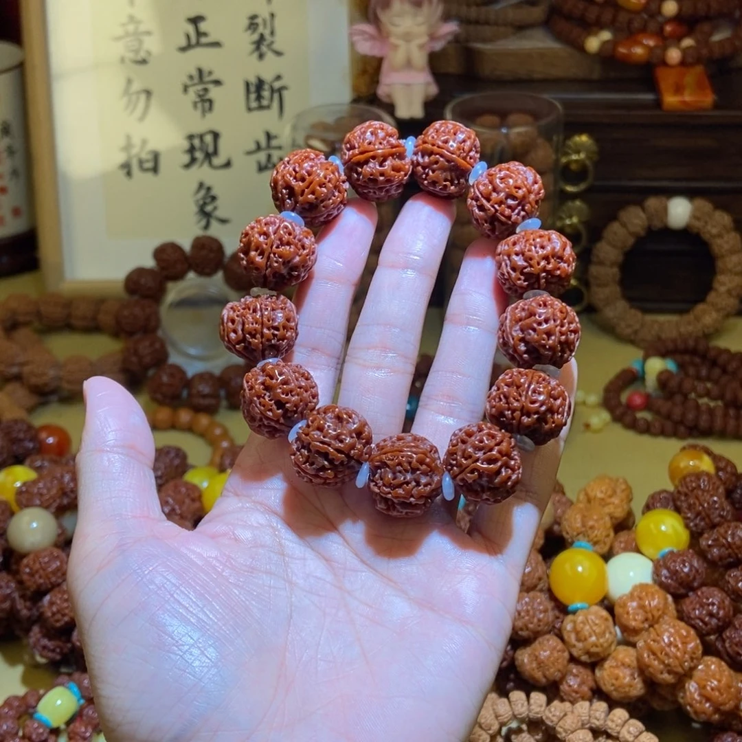 金刚菩提吊坠186玉化