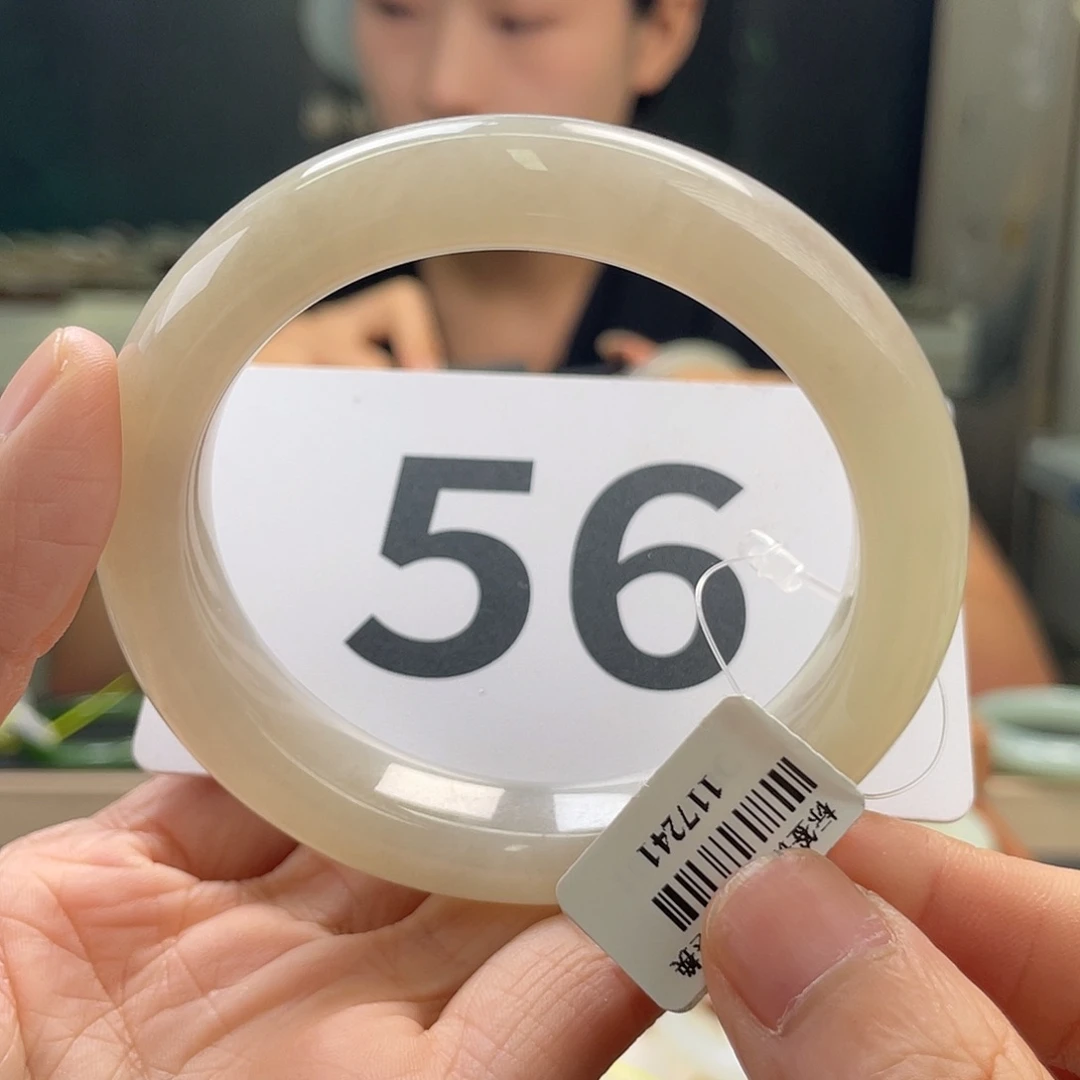 和田玉手镯未镶嵌73