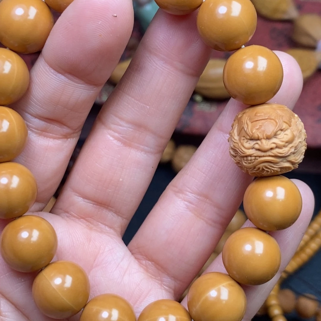 吊坠橄榄核橄榄猴头