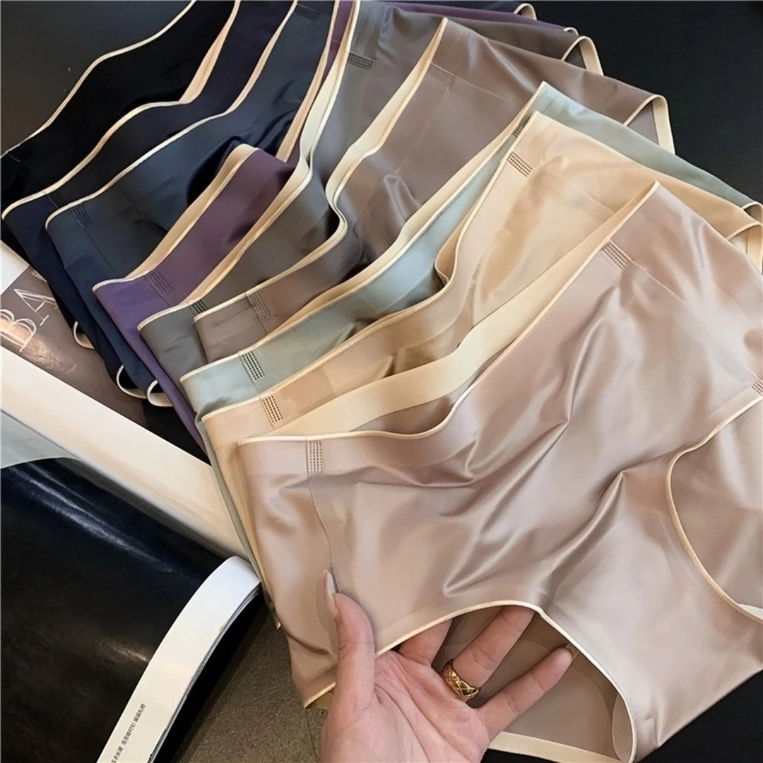 冰丝无痕女士内裤四色装真丝透气春夏秋冬季中腰桑蚕丝底裆无痕