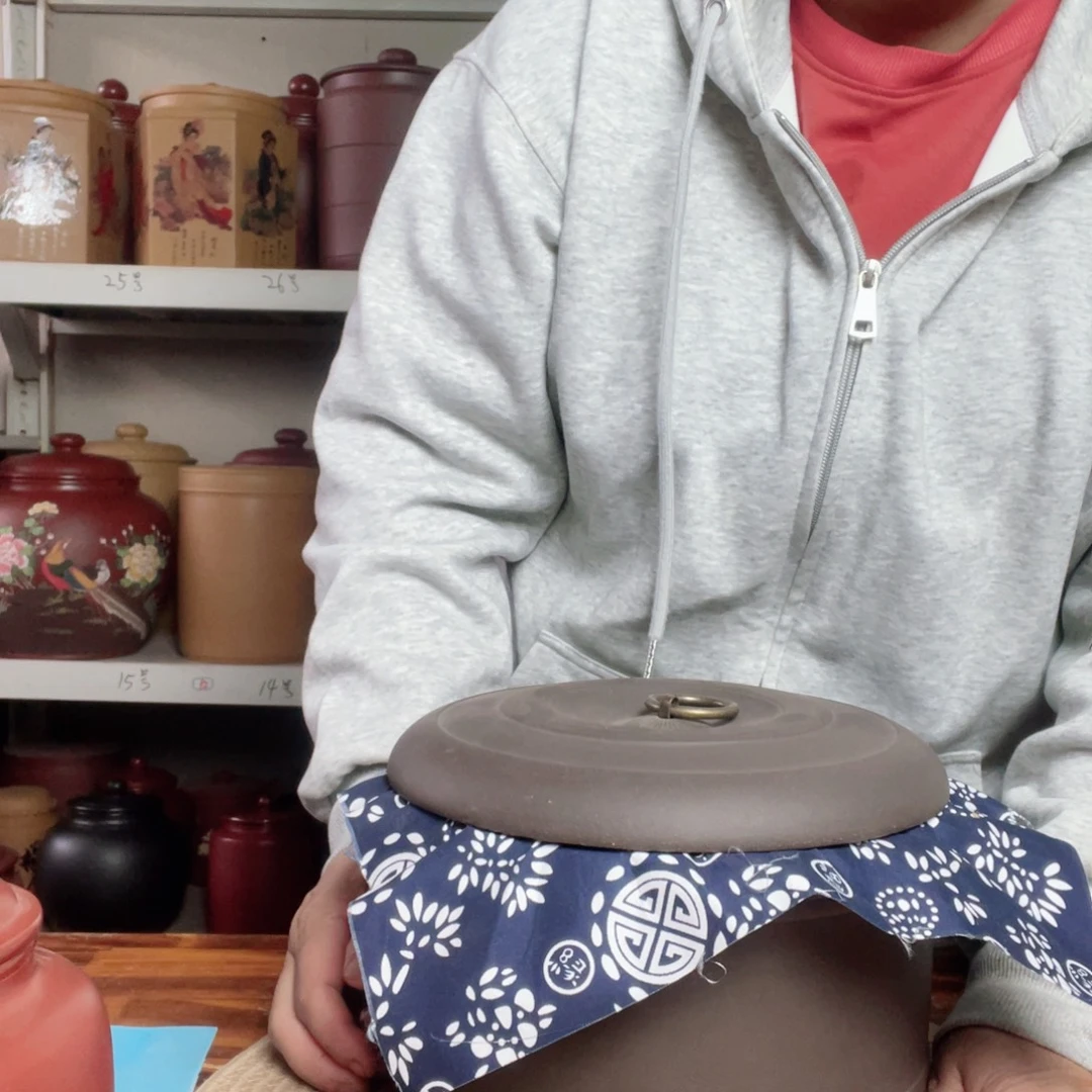 紫砂茶叶罐今天晚上