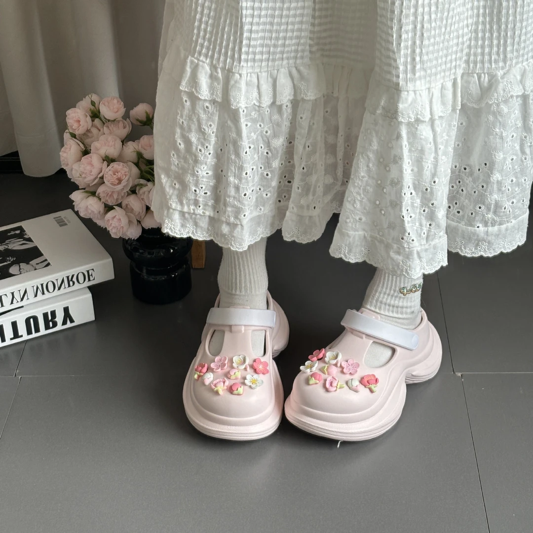 攸朴春夏简约小蛮腰撞色厚底增高7CM新款外穿洞洞鞋女款海边沙滩