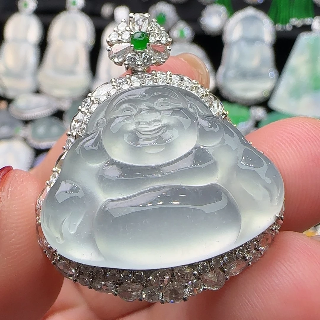 翡翠18K金镶嵌颈饰天然翡翠