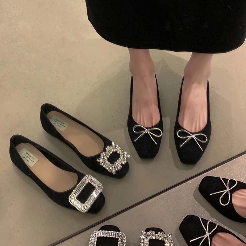 贾不假单鞋女2025春季新款流行复古时尚水钻配裙子平底韩系豆豆鞋