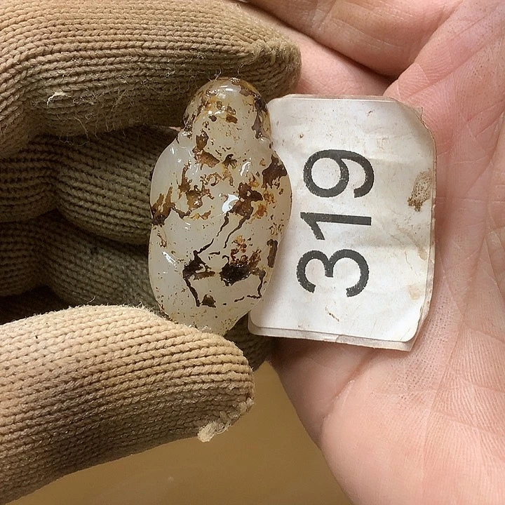 未镶嵌和田玉挂件顺*毅