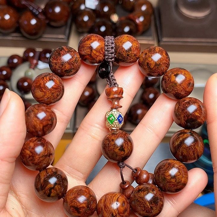 花梨木类手串/手链老挝花梨风化料土埋料1.5