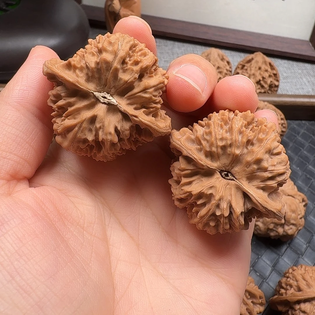 文玩核桃吊坠全品满天星42