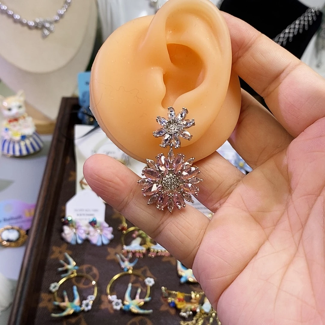 锆石纯铜合金耳钉