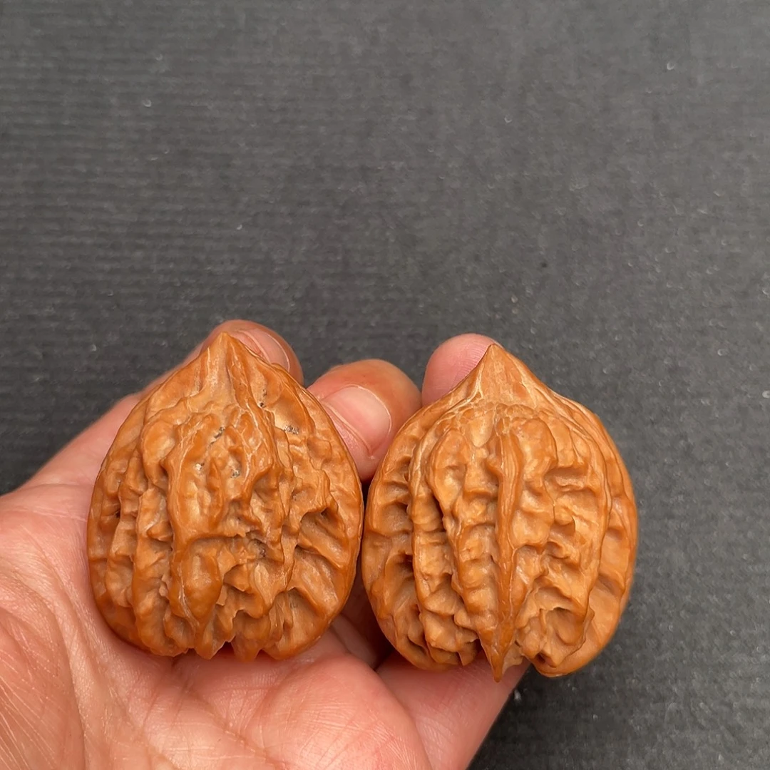 把件桃核37.5×40全品头茬曹大龙A450