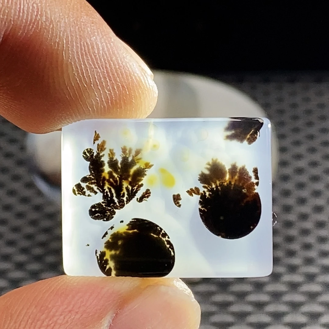 胖***m玛瑙/玉髓未镶嵌吊坠(不含链)