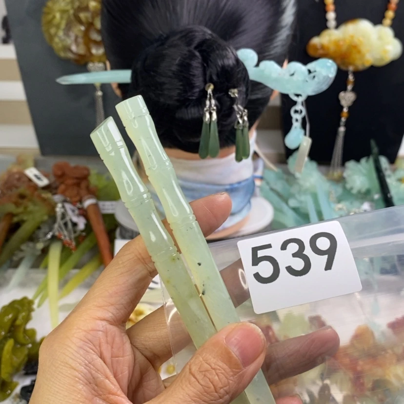 【闪购商品】岫玉发饰未镶嵌大****人