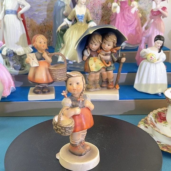 紫砂茶宠摆件瓷偶