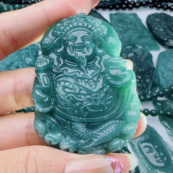 翡翠未镶嵌颈饰多样性发货天然A货翡翠