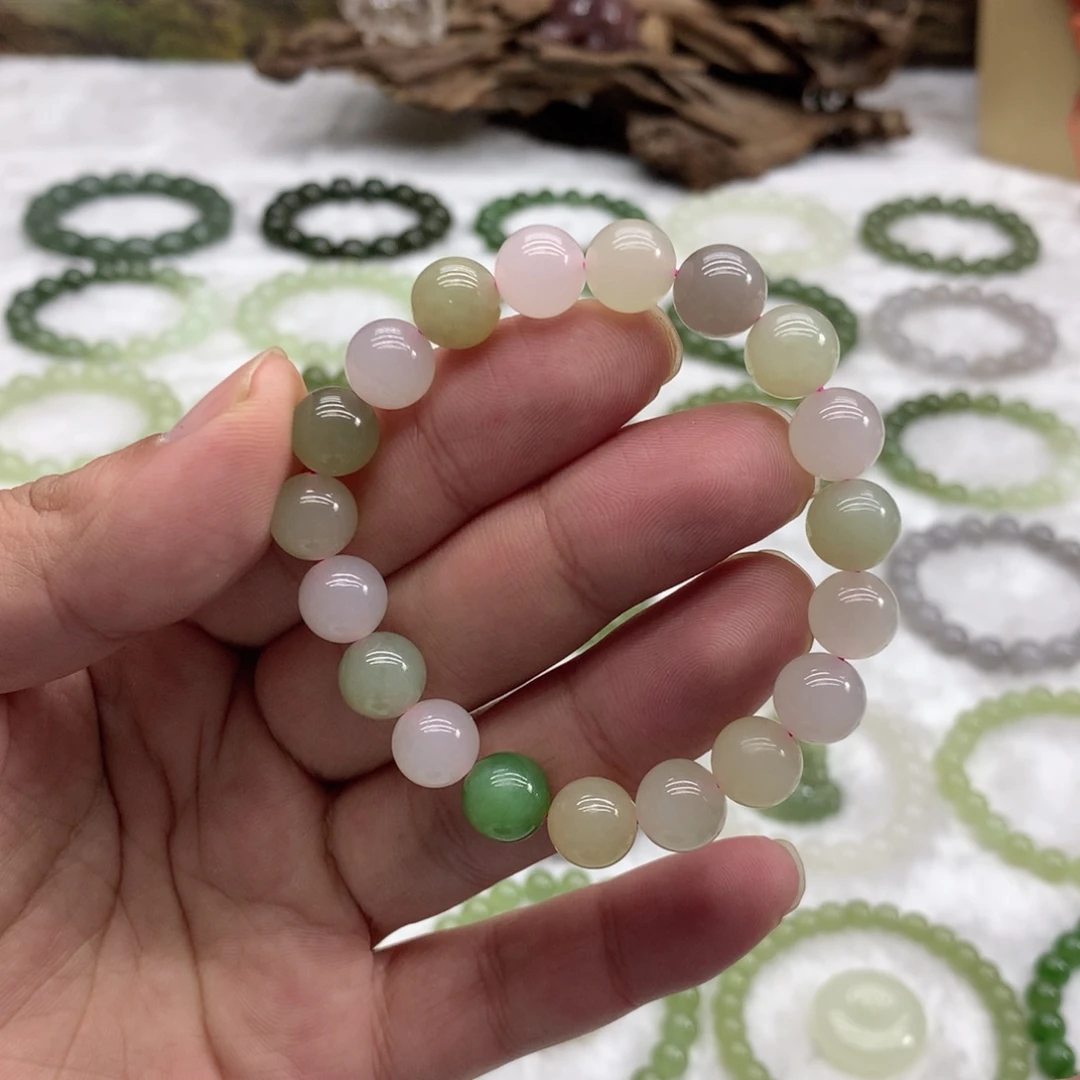 和田玉未镶嵌手串（多宝9.8）