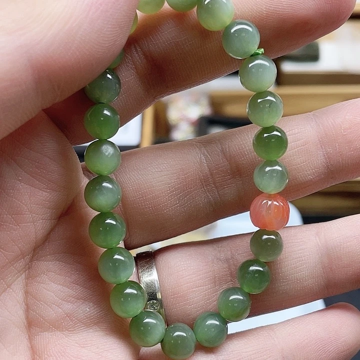 水晶手链未镶嵌，來咯。