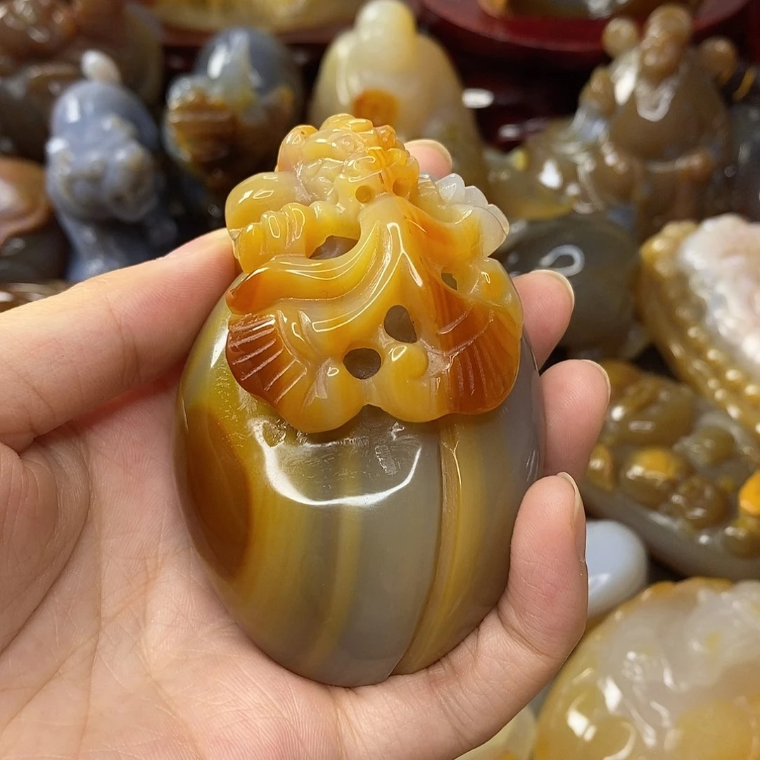 玛瑙/玉髓手把件未镶嵌顺*