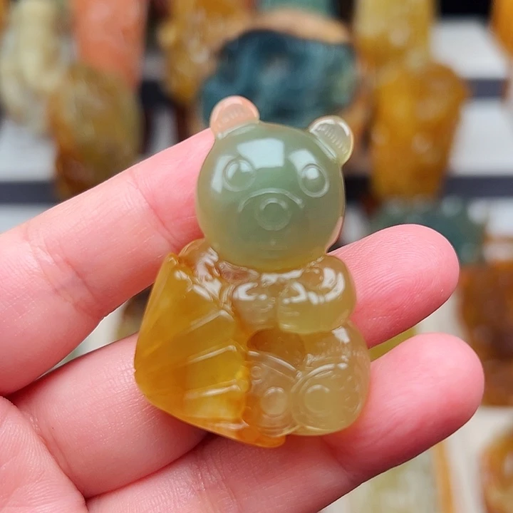 未镶嵌蛇纹石玉颈饰