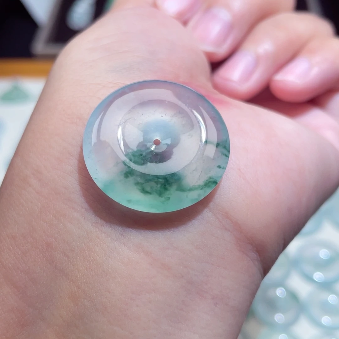 颈饰未镶嵌翡翠扣子