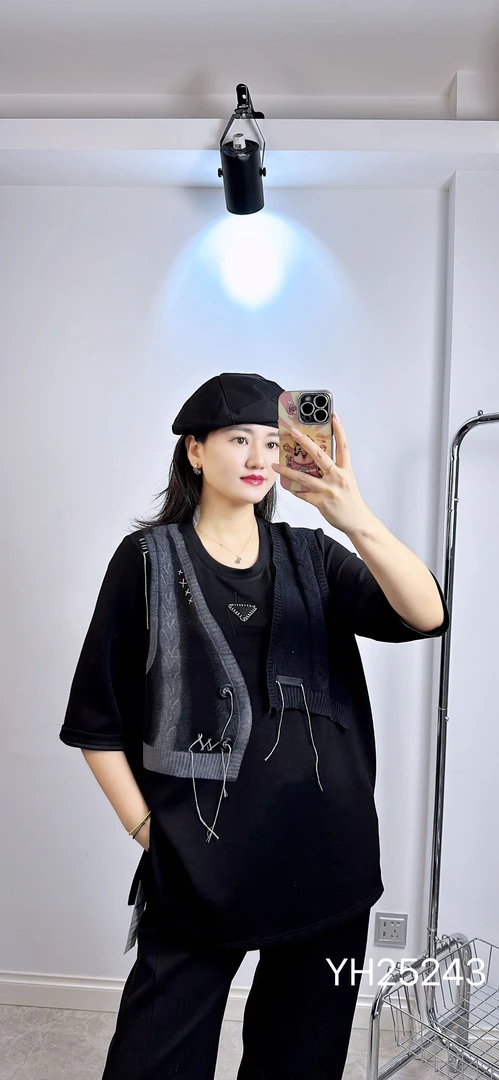 2025香港YH25243秋季新款5分袖假两件T恤