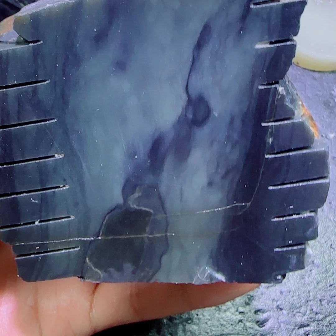 和田玉未镶嵌珠宝半成品