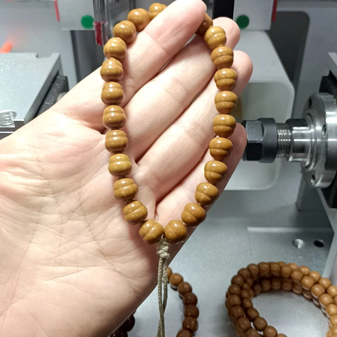 吊坠猴头核桃原皮原色葫芦