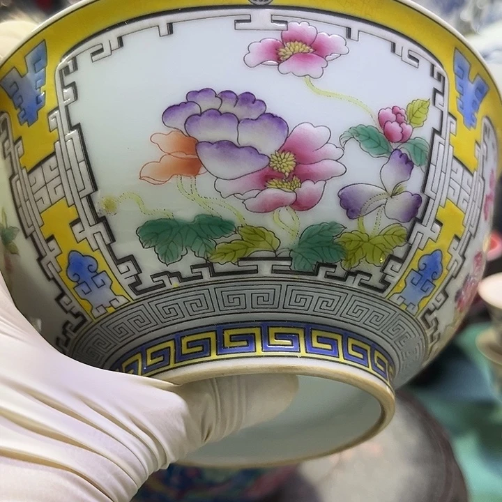 吴***满摆件摆件摆件瓷器摆件摆件摆件摆件