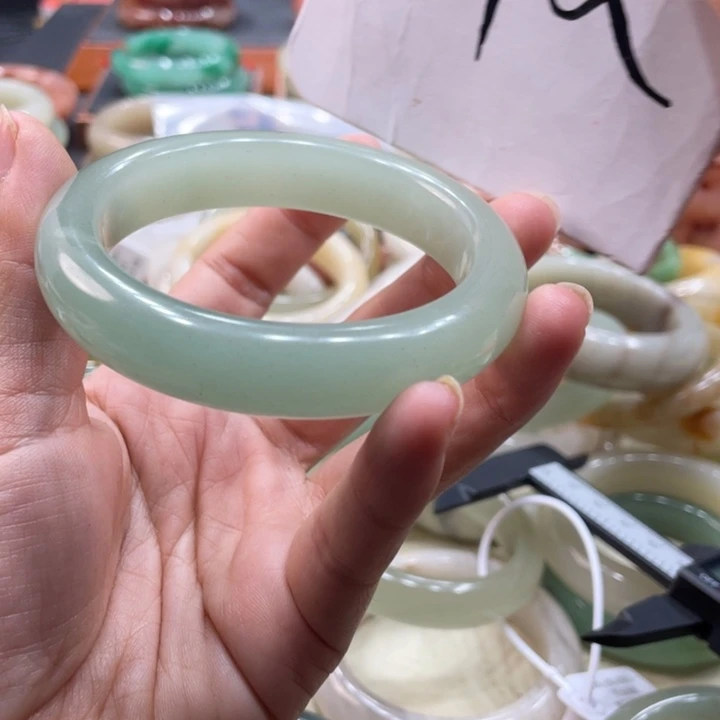 石英质玉钛钢珠宝奇石