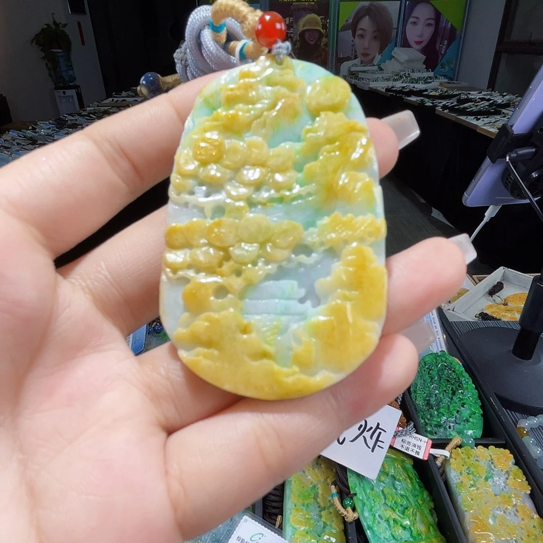 颈饰未镶嵌翡翠一