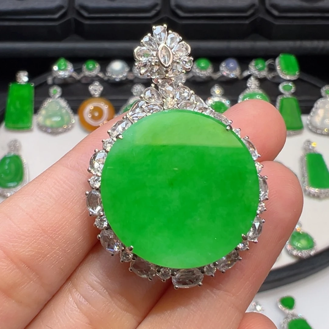 翡翠18K金镶嵌吊坠(不含链)收到货48小时鉴赏期