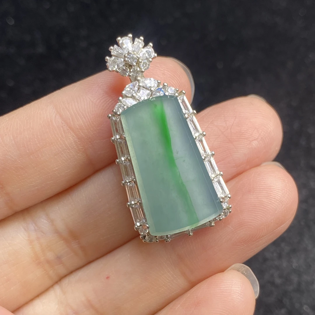 危料专卖天然翡翠A货无事牌吊坠