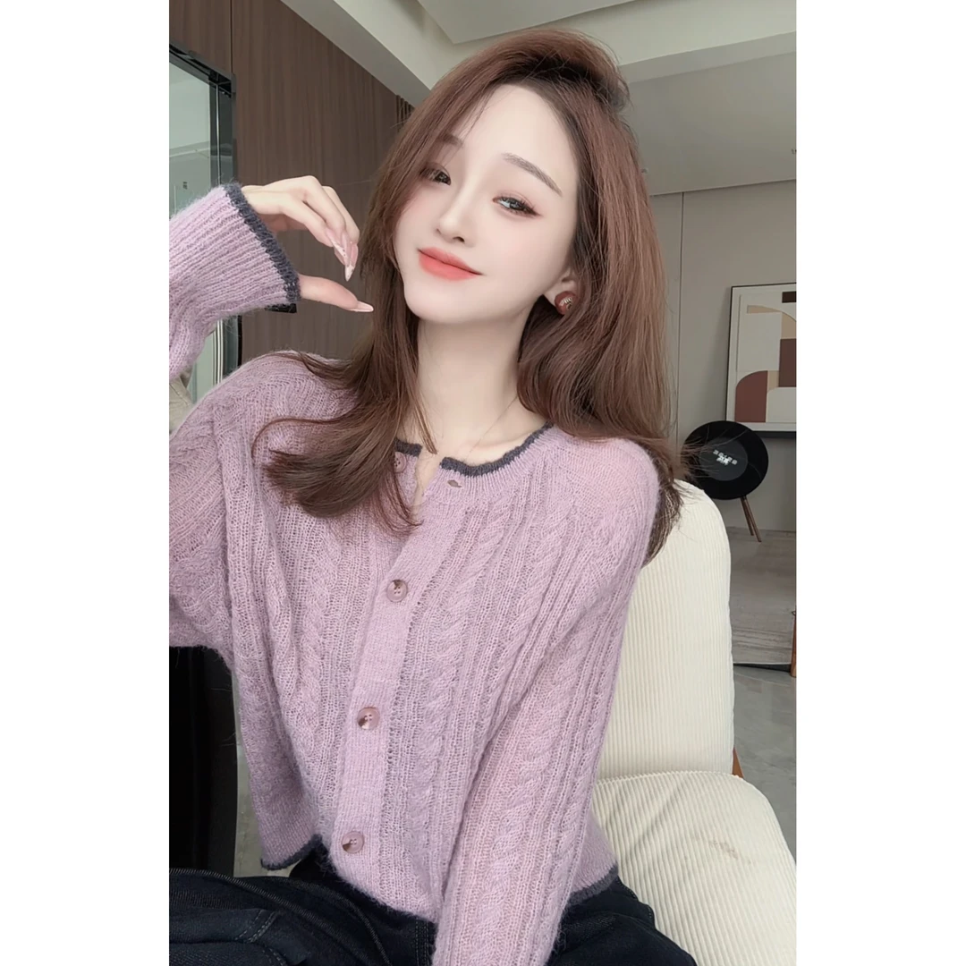 【CHEN】洋气麻花圆领马海毛毛衣时尚显瘦气质针织开衫24112501