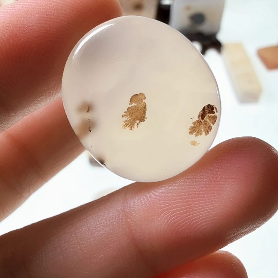 玛瑙/玉髓未镶嵌珠宝半成品