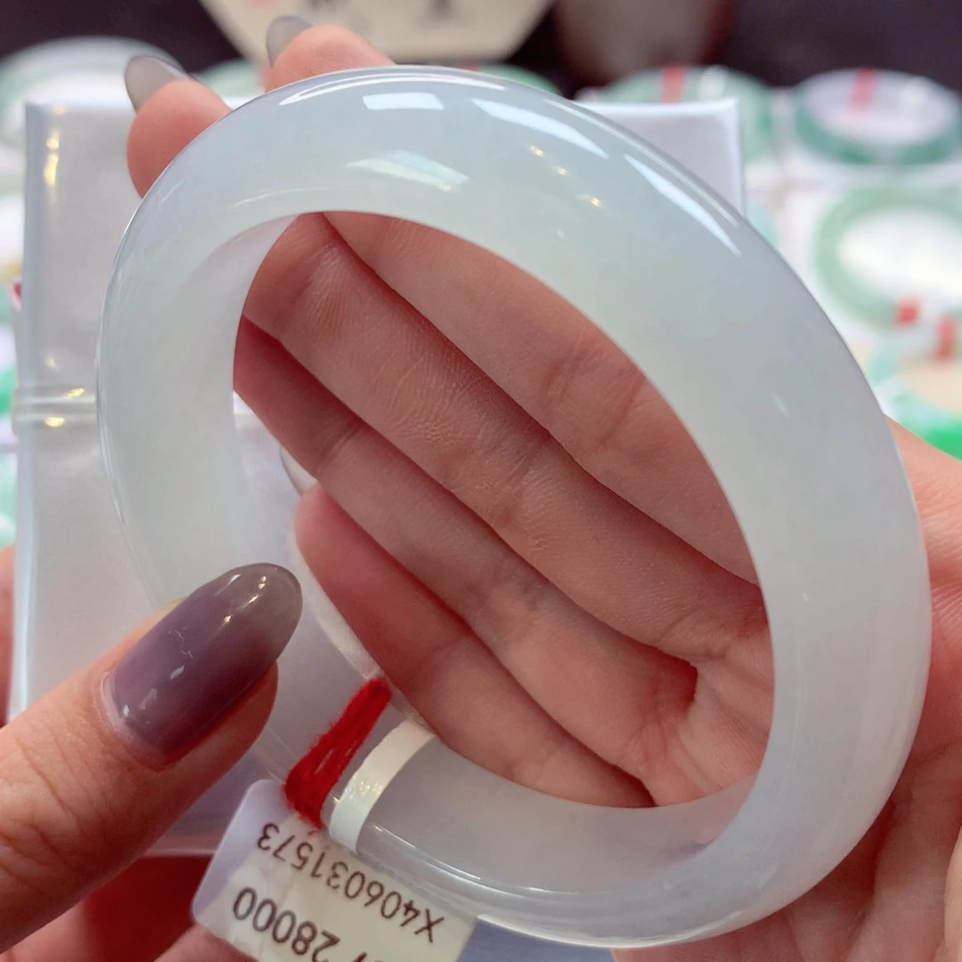 翡翠手镯未镶嵌正圈33（38号）