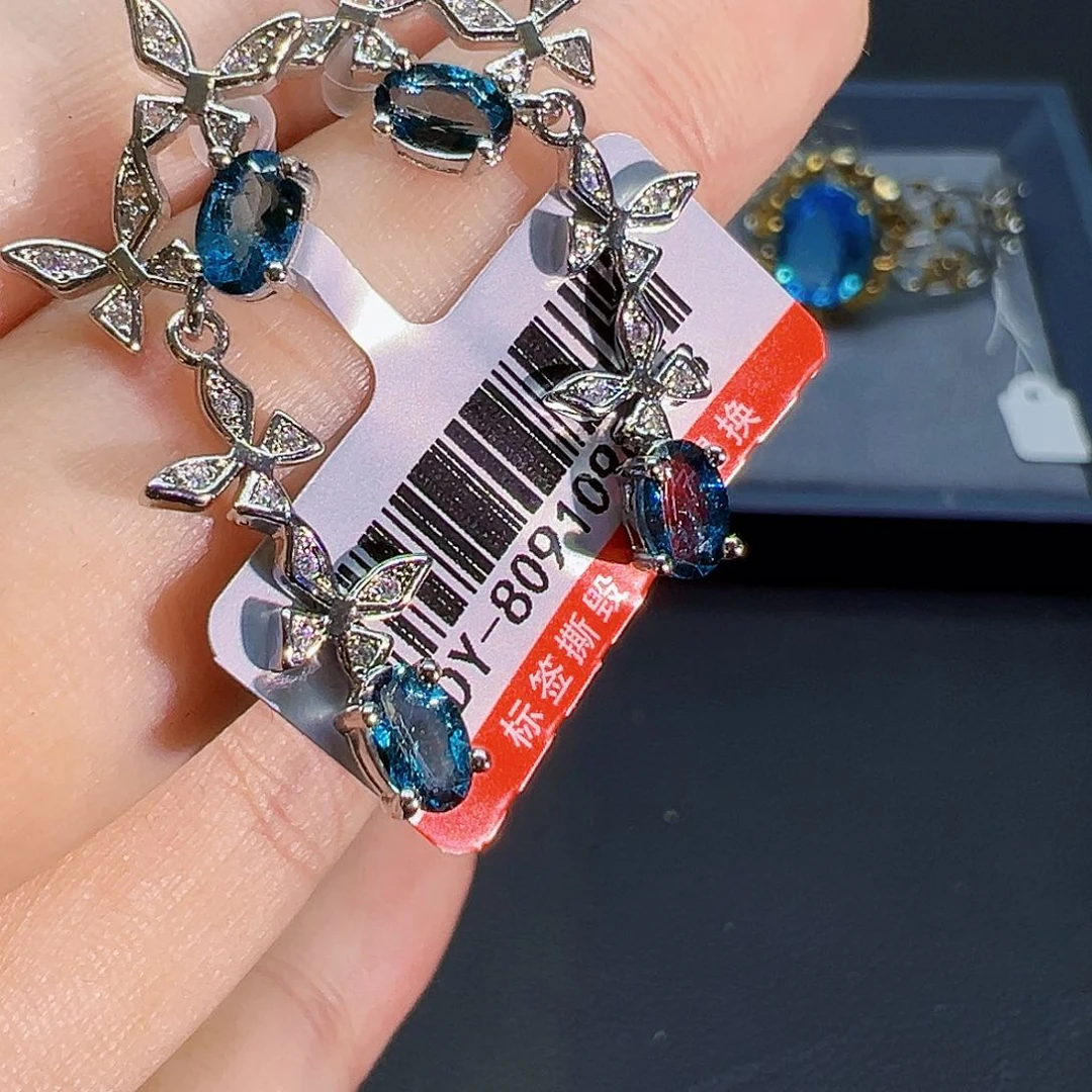 银S925镶嵌耳钉托帕石