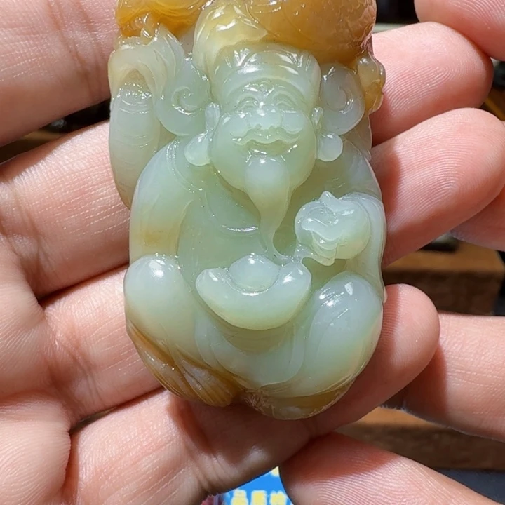 未镶嵌和田玉挂件