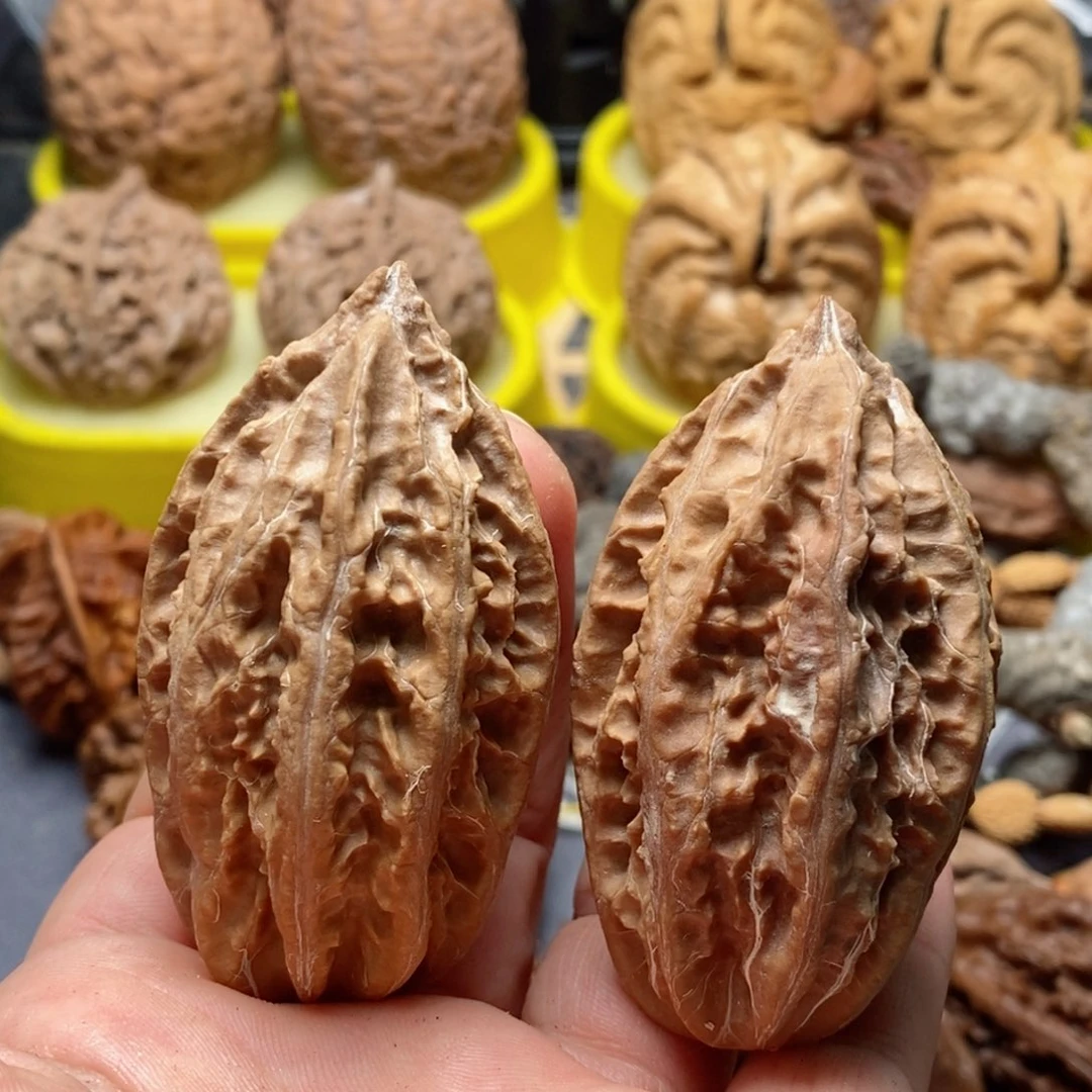 文玩核桃吊坠瑕疵53