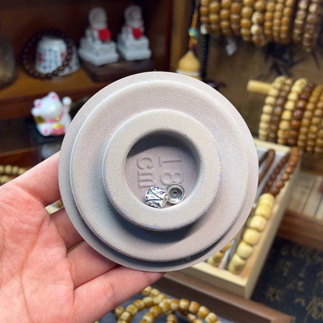 五***线非金属紫金鼠青花瓷配饰一套