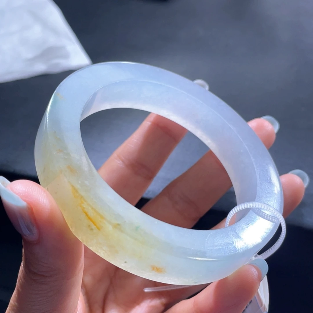 未镶嵌手镯定制翡翠