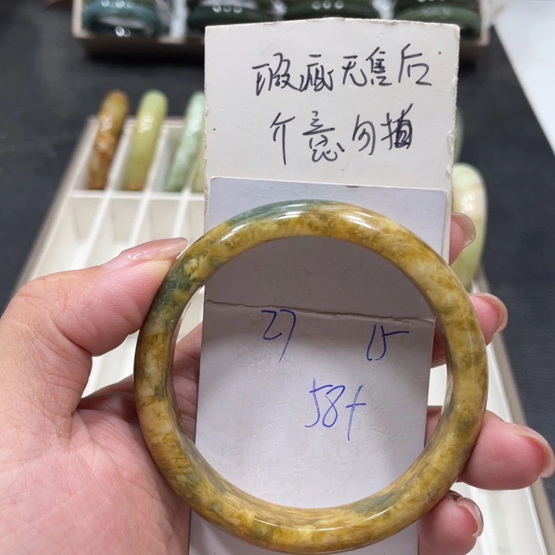 未镶嵌蛇纹石玉手镯