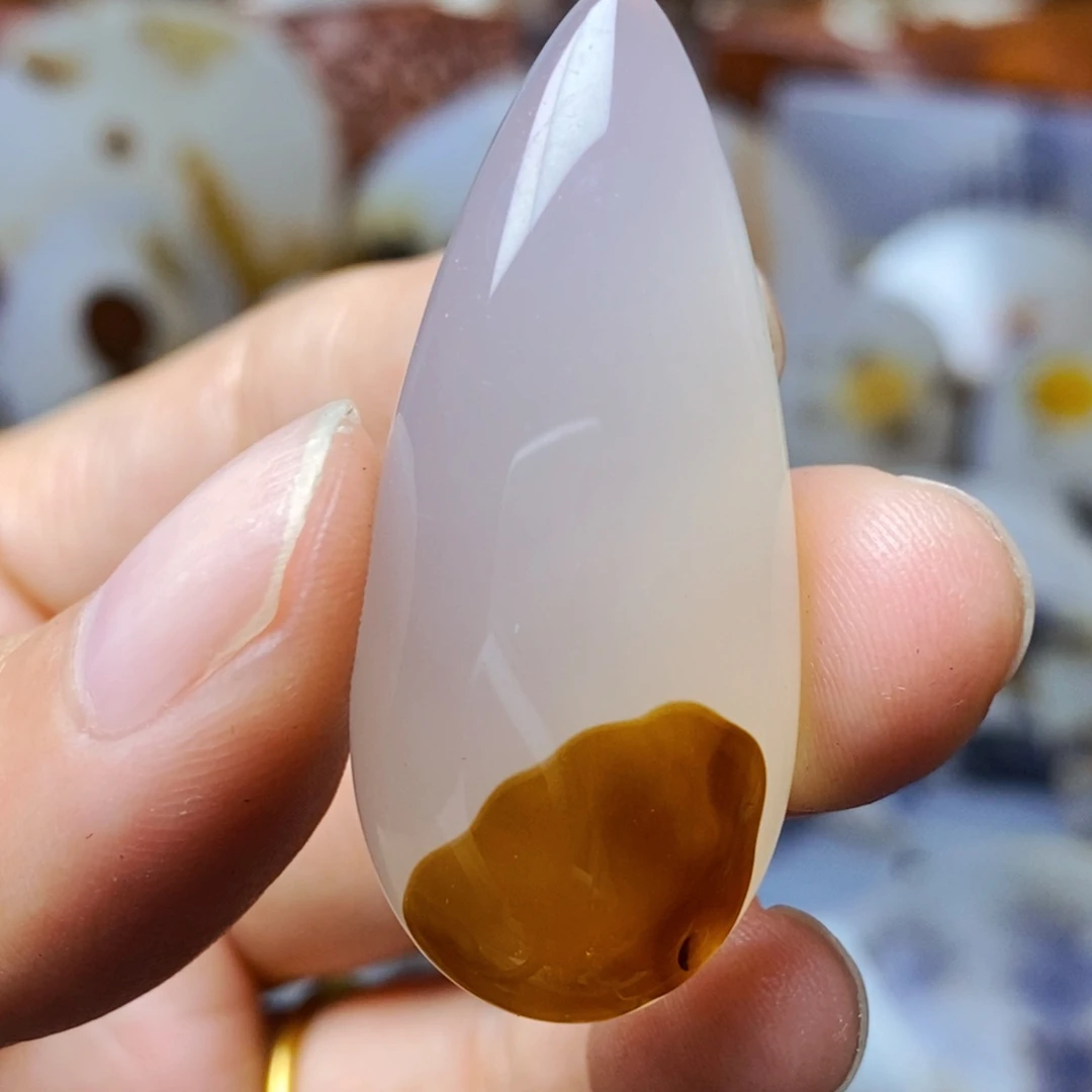 玛瑙/玉髓未镶嵌珠宝半成品