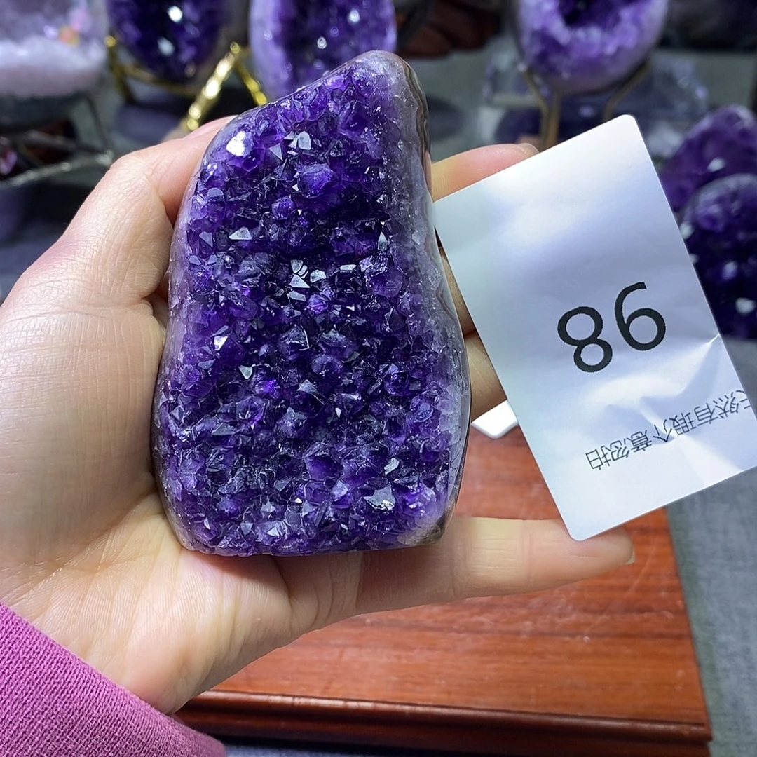 紫晶未镶嵌珠宝半成品