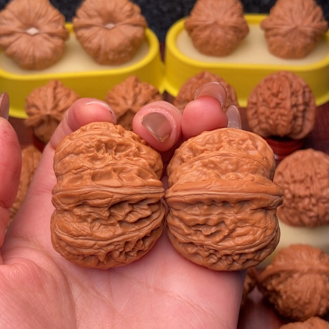 星***辞把件文玩核桃44元宝“微修”