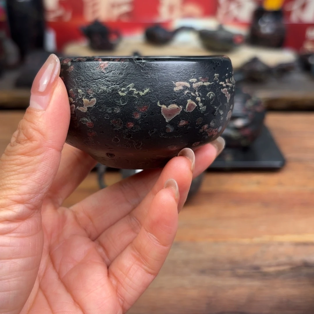 王***丹康能美玉瓷安山玉