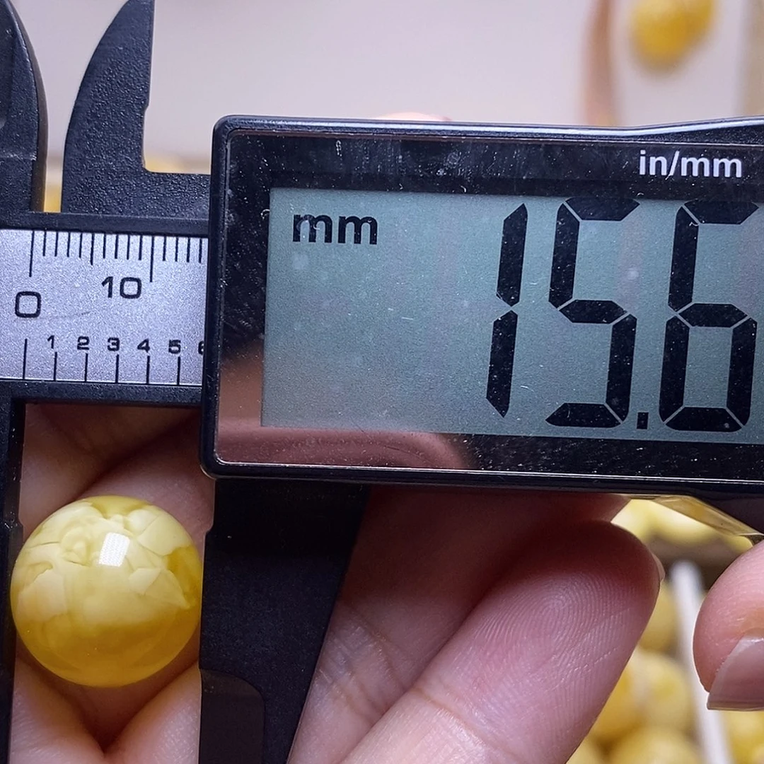 未镶嵌琥珀裸石蜜蜡圆珠