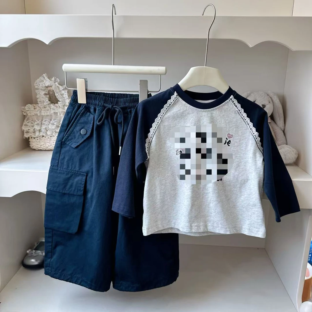 【鹿小冉】可爱米七韩版可爱卡通秋款拼色打底衫上衣73776