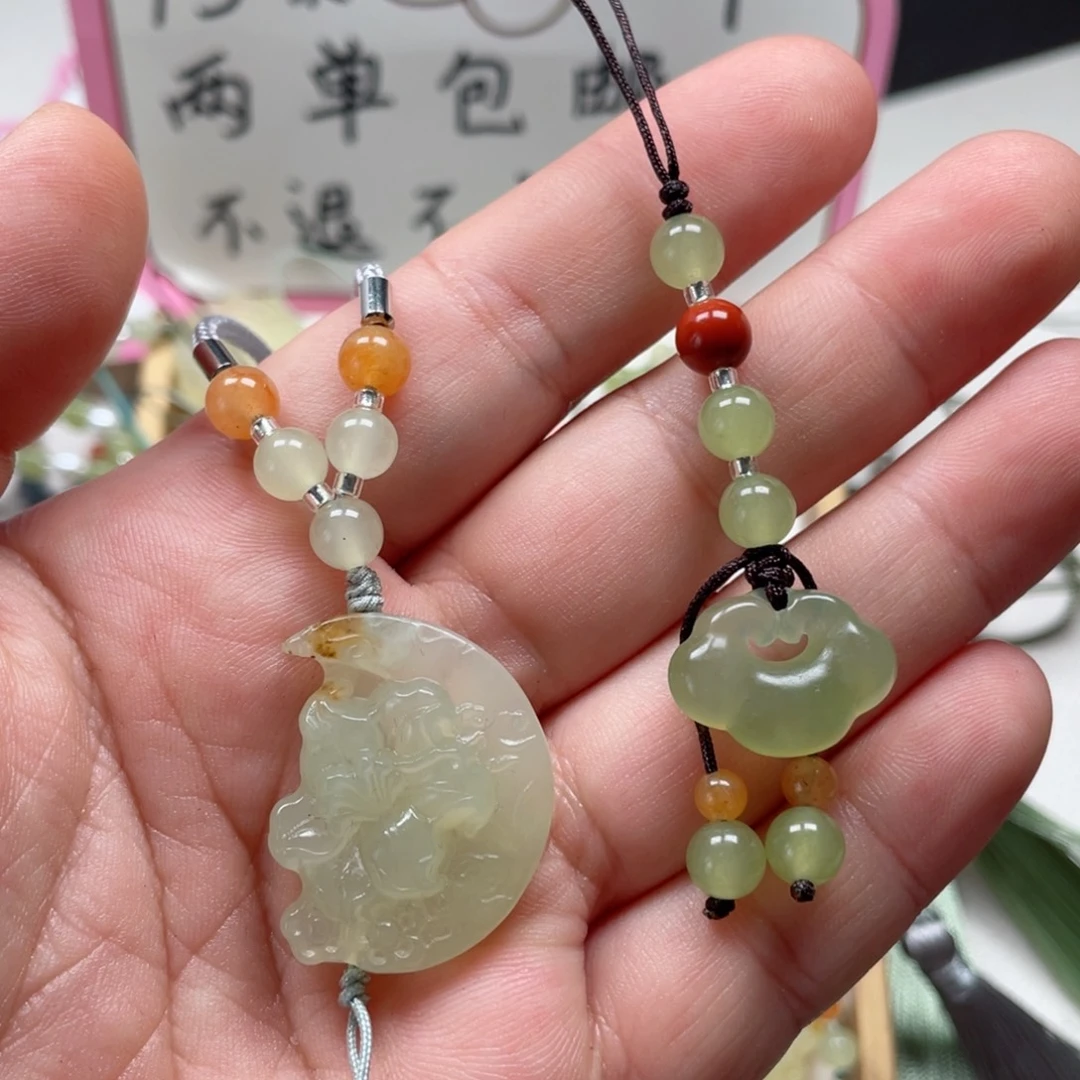 未镶嵌蛇纹石玉颈饰