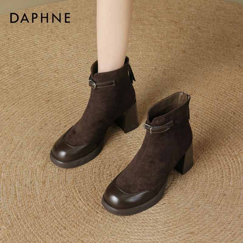 达芙妮网红爆款短靴女款25秋季新款时尚女靴增高小个子粗跟马丁靴